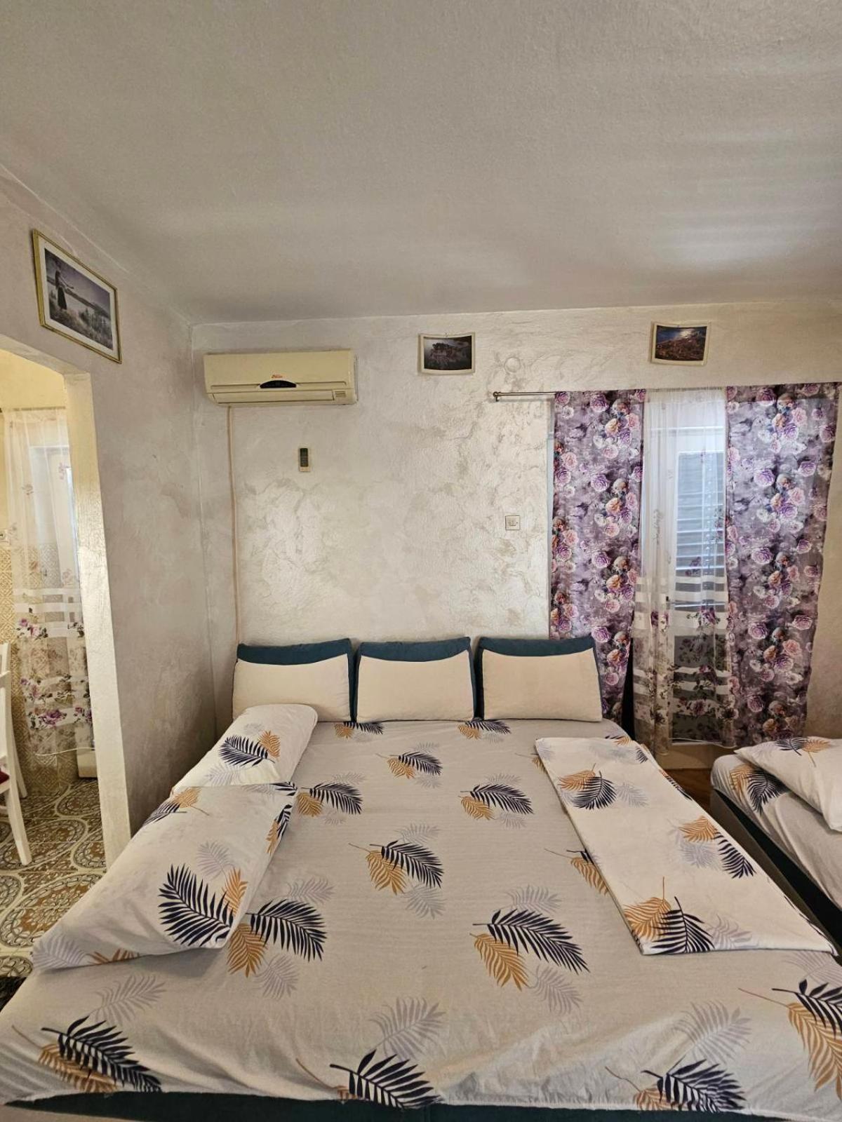 Ab Apartmani Risan Котор Экстерьер фото