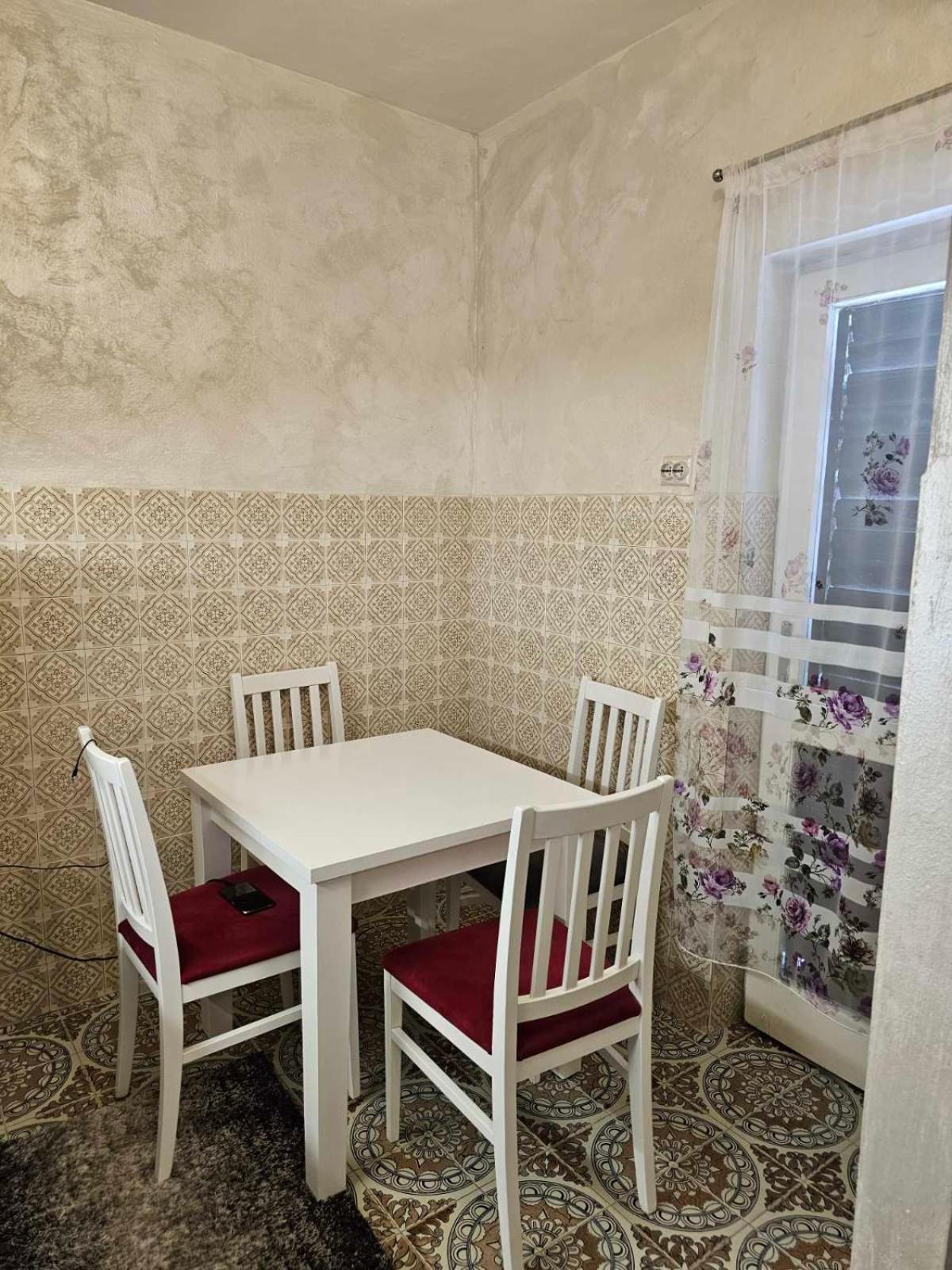 Ab Apartmani Risan Котор Экстерьер фото